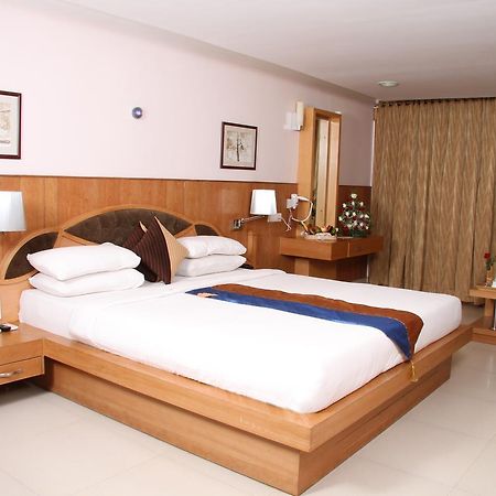 La Promenade Hotel Kovalam Kültér fotó