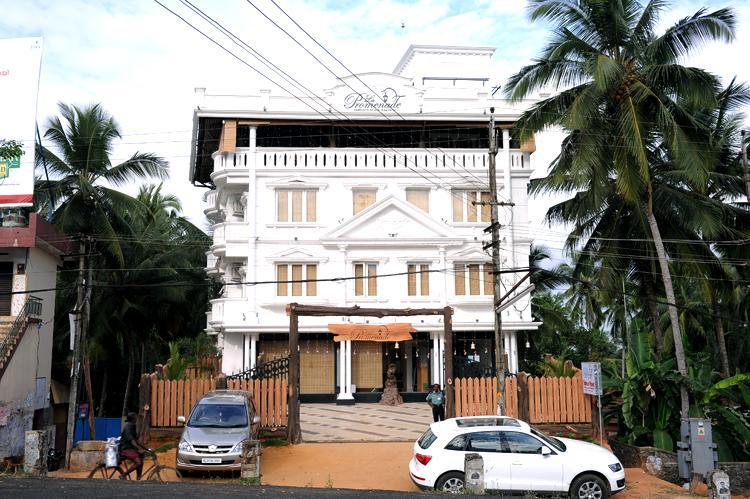 La Promenade Hotel Kovalam Kültér fotó